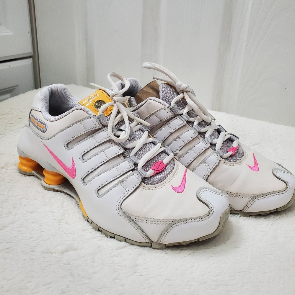 Nike Shox Neon Orange & White Lace Up Sneaker Shoes Women’s Size 8